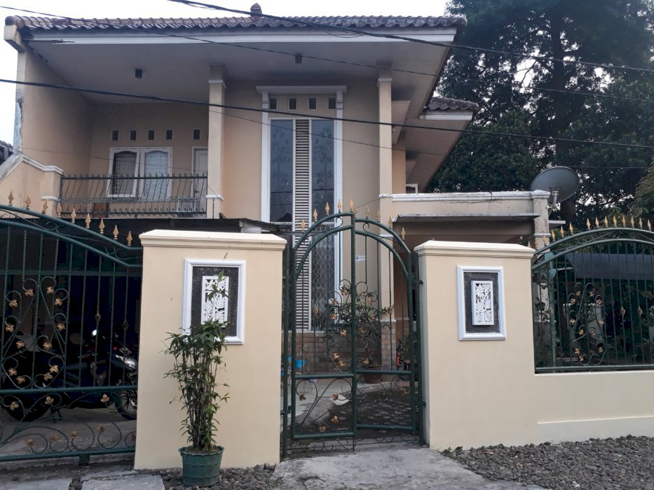 Rumah Nyaman Asri - Lokasi strategis di BOGOR KOTA, Lingkungan Aman.