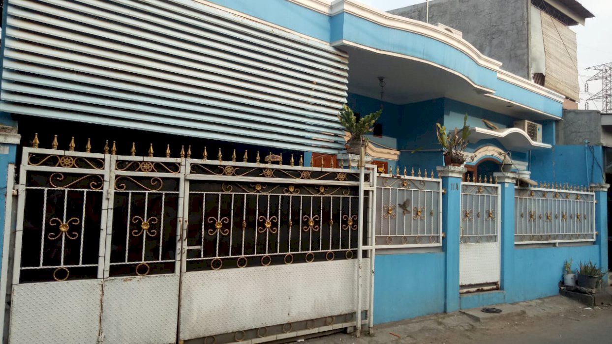Rumah Second Lebar di Condet