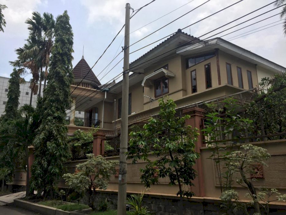 UMAH MEWAH + KOST DHARMAHUSADA REGENCY