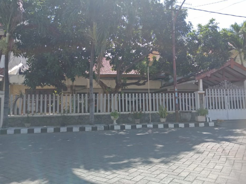 RUMAH SECOND TERAWAT PRAPEN INDAH