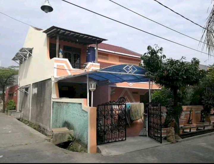 Di Jual Rumah 2 Lantai di perumahan Alam Indah Cipondoh TNG