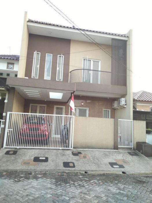 RUMAH SECOND  SEMI FURNISH, SIAP HUNI PERUM PURIMAS