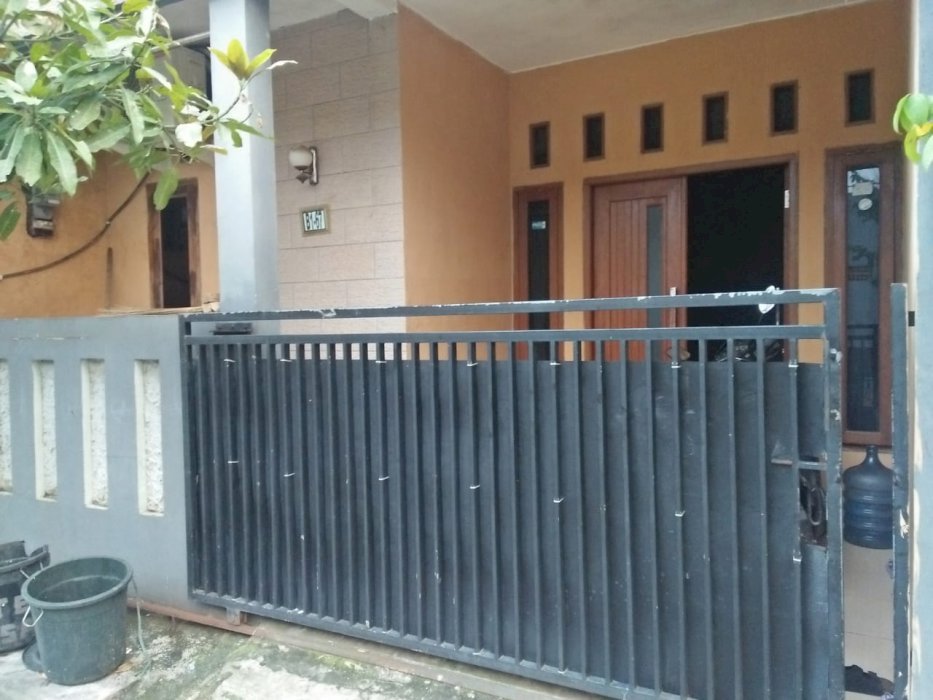 Rumah murah bekasi bebas banjir full renovasi