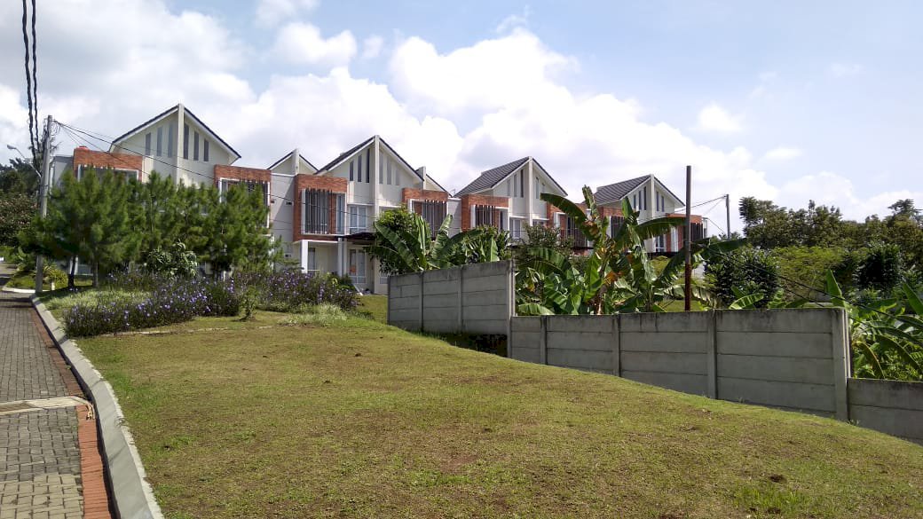 Cicilan 36x Tanpa Bunga: Rumah Premium Dekat Stasiun Cimahi