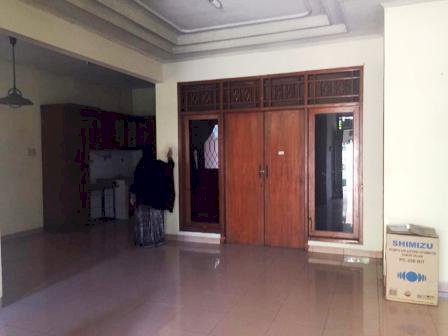 Rumah Di Tebet Dijual Cepat 