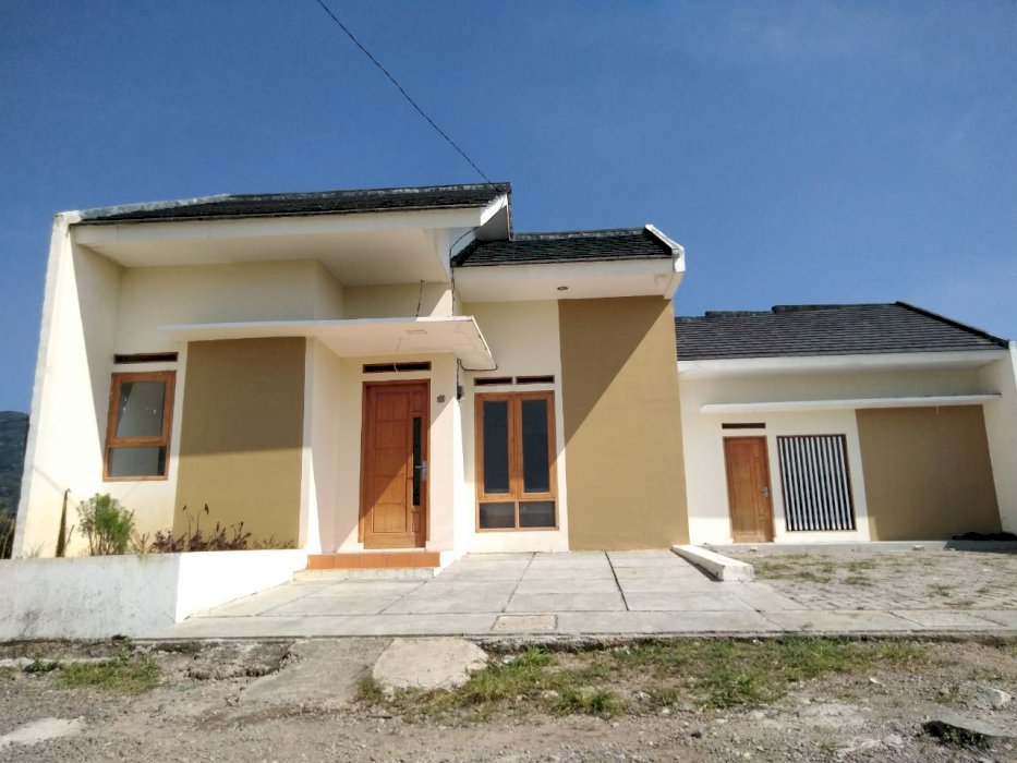 Rumah Rasa Villa di kawasan wisata Cipanas Puncak 295 jt