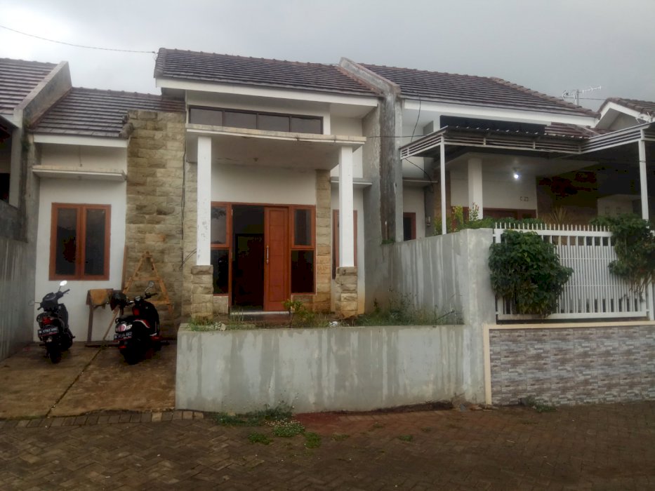 Rumah siap huni di Dau batu malang Jawa timur