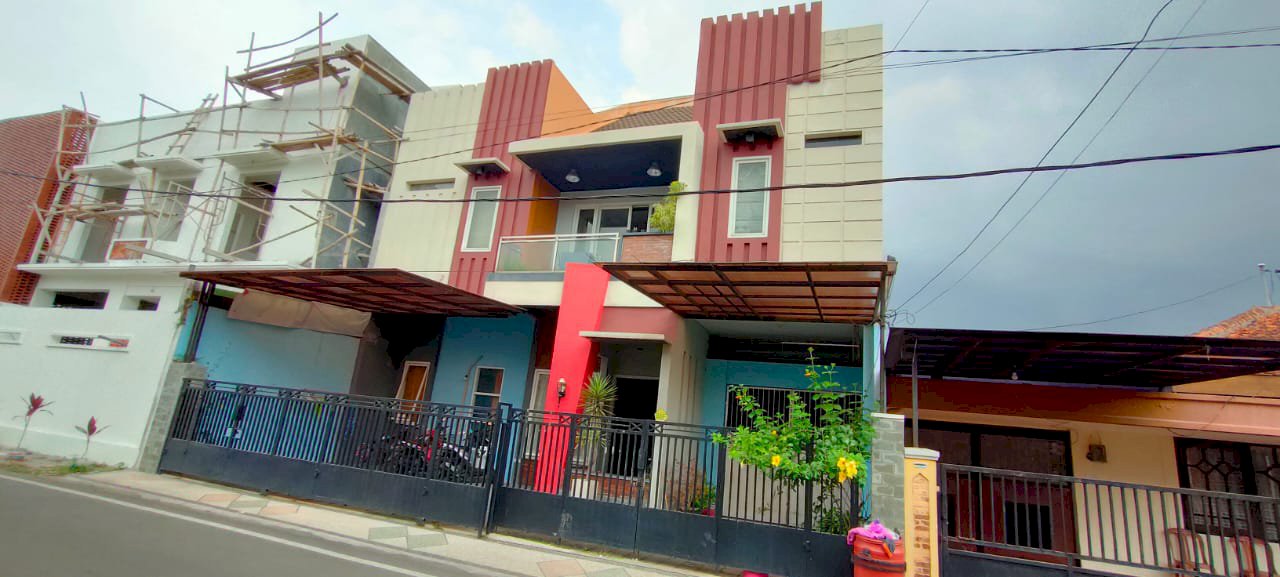 Di Jual Rumah Tinggal Dan Bisa Buat Rumah Kos Deket Kampus  Malang 