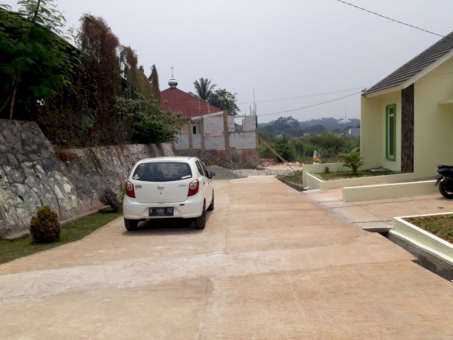 Rumah di Kota Wisata Ciangsana Cibubur