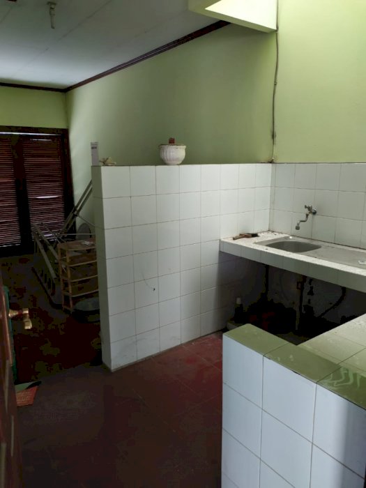 Graha Family blok D rumah lama LT312 HGB hadap utara 