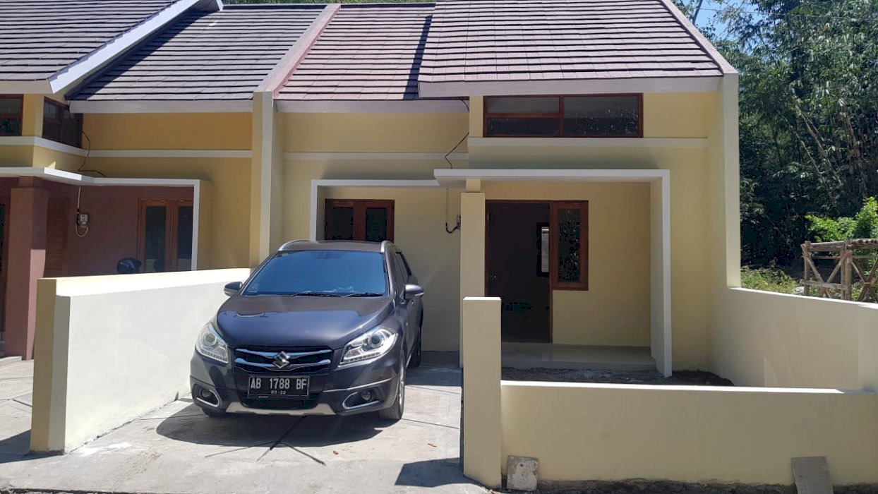 Rmh Baru Murah Dkt Kampus PPPPG Kesenian di jln Kaliurang km 13 Sleman