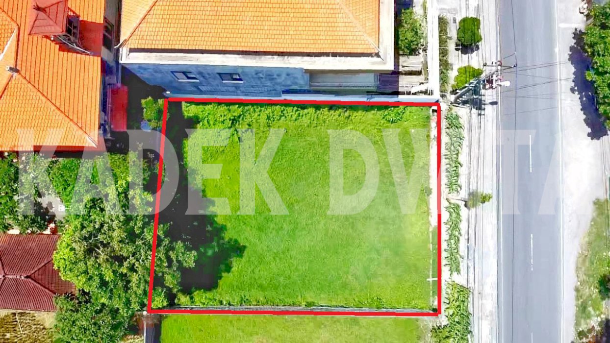 Tanah jalan utama tukad badung renon denpasar