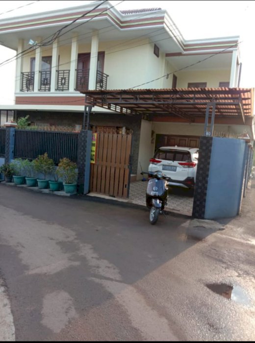 Dijual rumah mewah di Cibubur Ciracas Jakarta timur