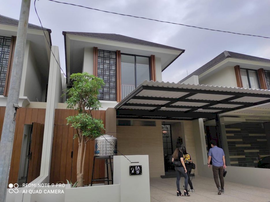 Prambanan Residence Wiyung rumah modern 3M-an LT168