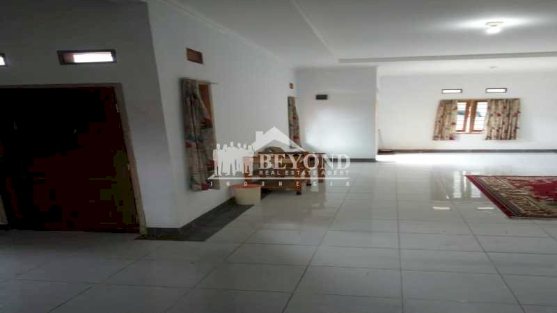 -Dijual Rumah daerah Sindanglaya Cimenyan