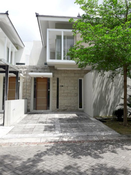 CLUSTER ELITE DI DENPASAR UTARA