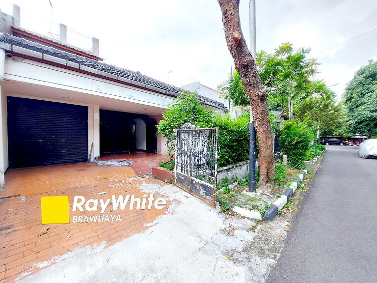 Rumah Dijual di Kalibata Indah, Pancoran, Lokasi strategis, SHM