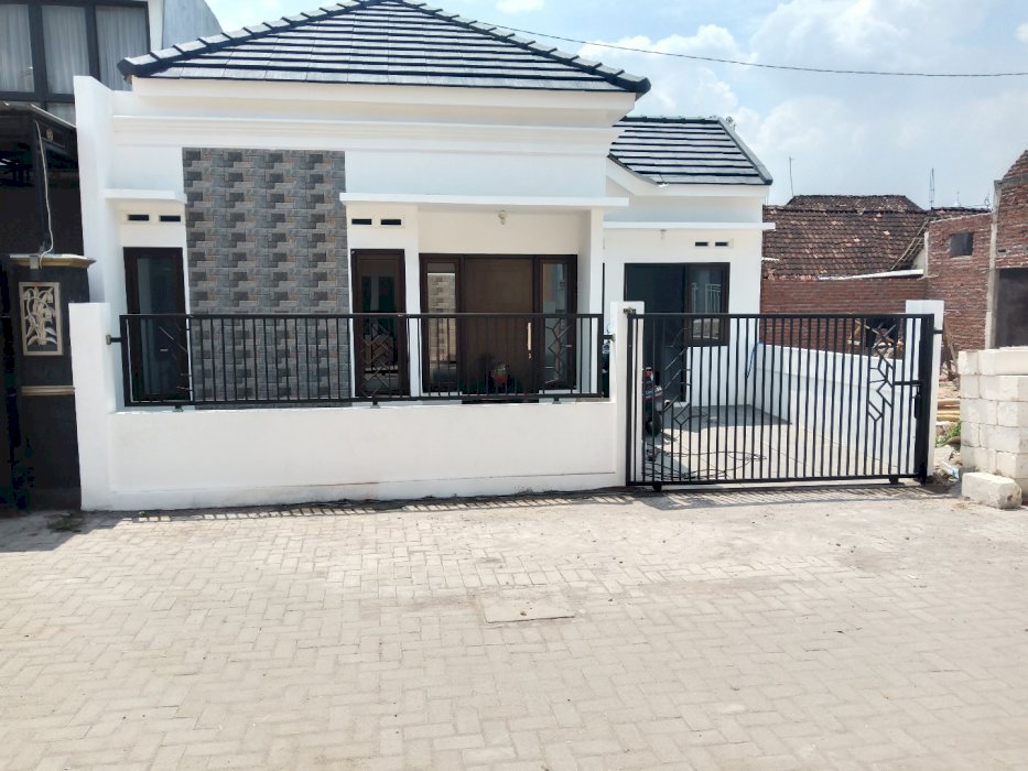 Rumah Minimalis Modern di Mojokerto