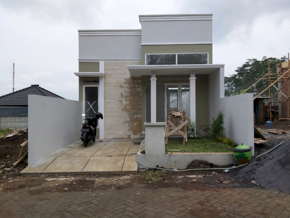 Rumah Baru Type Orchid di perumahan berkelas Dekat Exit Tol