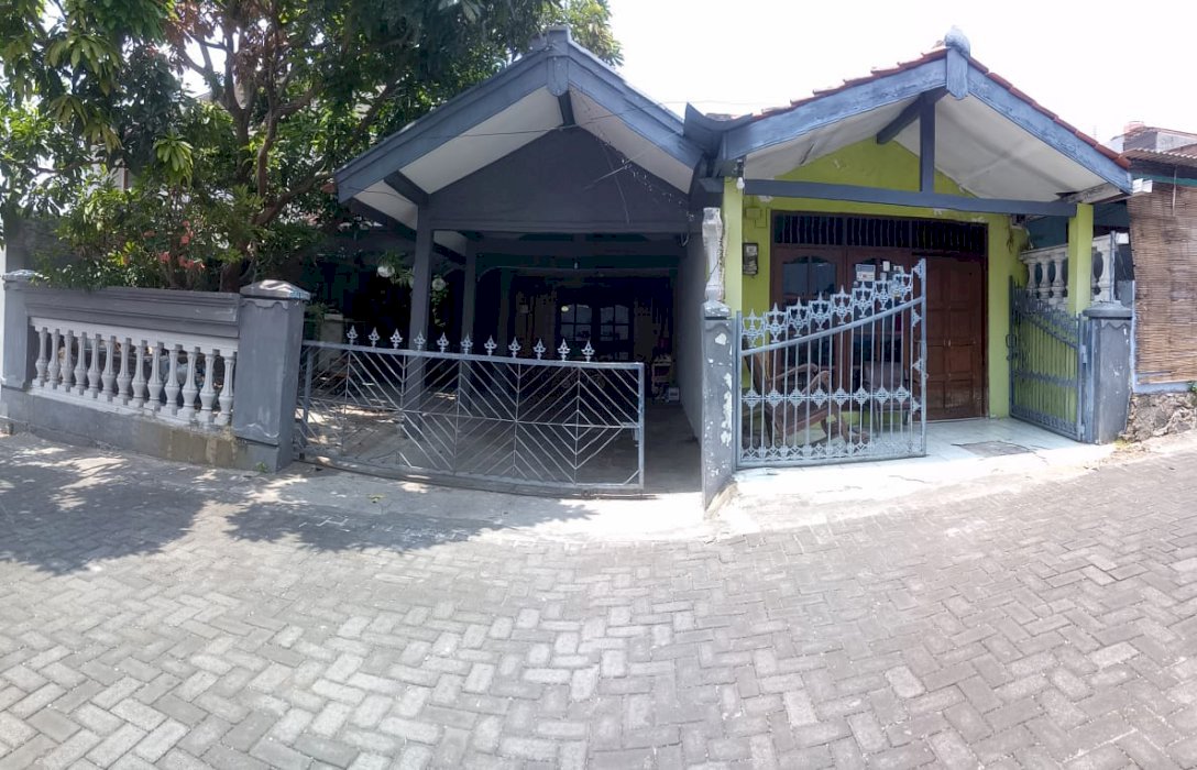 Dijual BU rumah beserta  kost kost2an dekat UNDIP Semarang