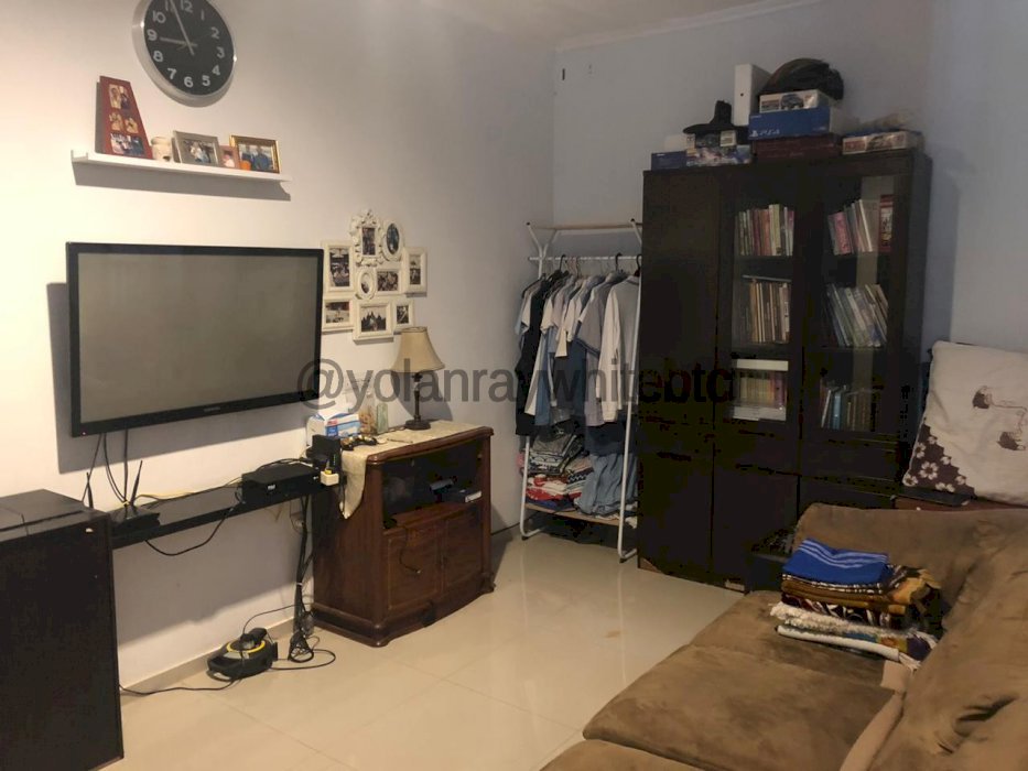 Rumah Rapih, Cantik, dan Sangat Strategis @Kasuari Bintaro Sektor 9