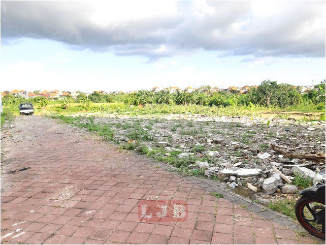 TANAH 1 ARE DAN 2 ARE DI DALUNG