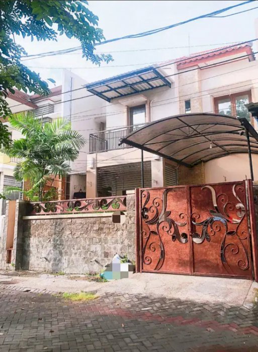 Rumah Galaxy Bumi Permai 2 Surabaya Timur