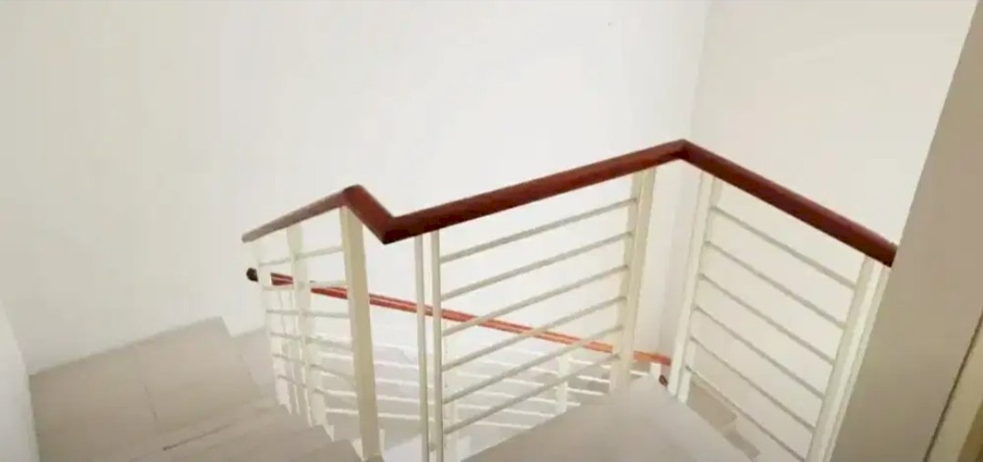 294_Disewakan rumah 2 Lantai  di The Mansion Pakuwon Indah Surabaya