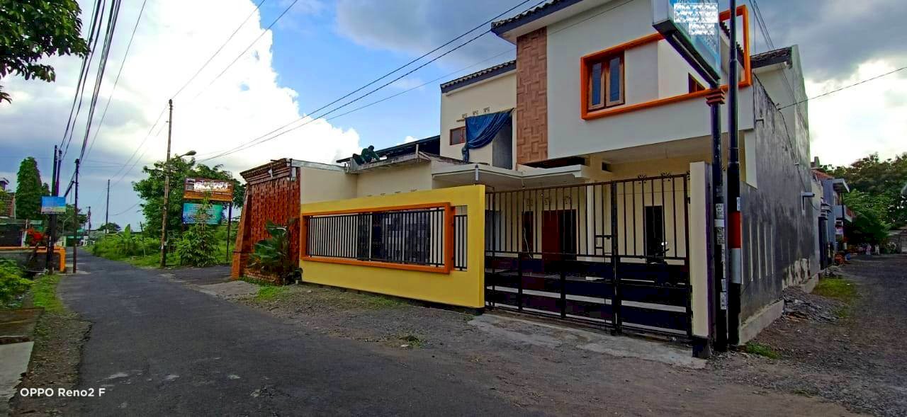 DI JUAL KOSTAN TIMUR PASAR COLOMBO CONDONGCATUR DEPOK SLEMAN