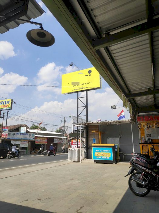 DI JUAL CEPAT RUMAH+TOKO JLN IMOGIRI TIMUR WIROKERTEN BANGUNTAPAN