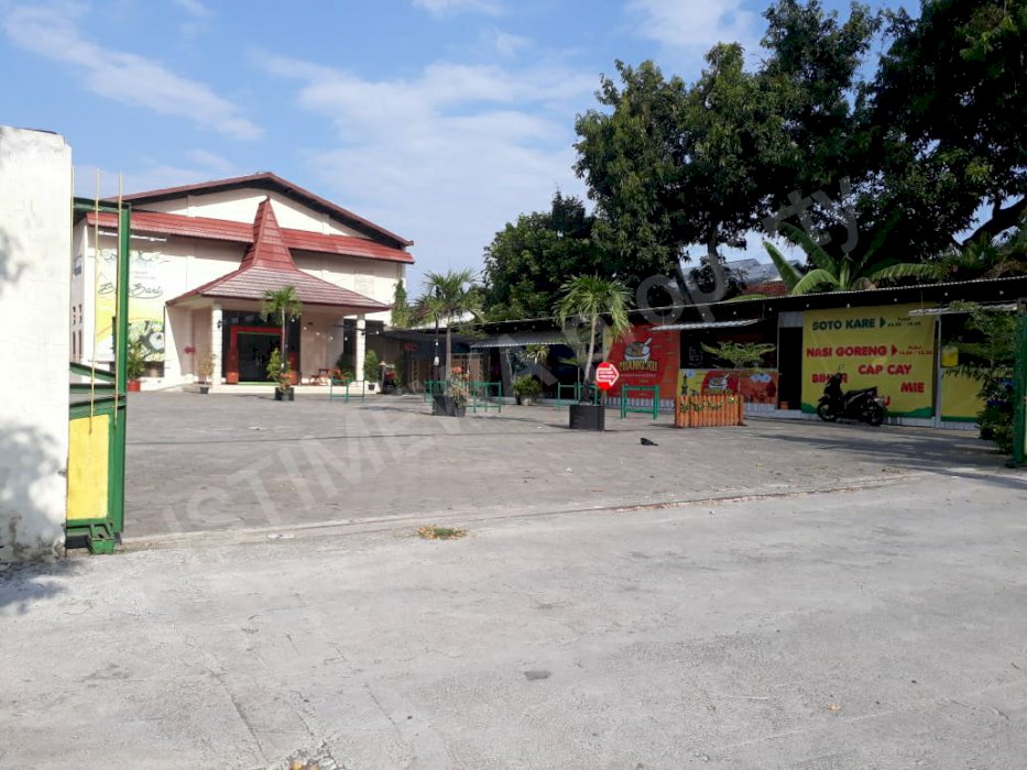 GEDUNG ISTIMEWA GEDONGKIWO MANTRIJEON