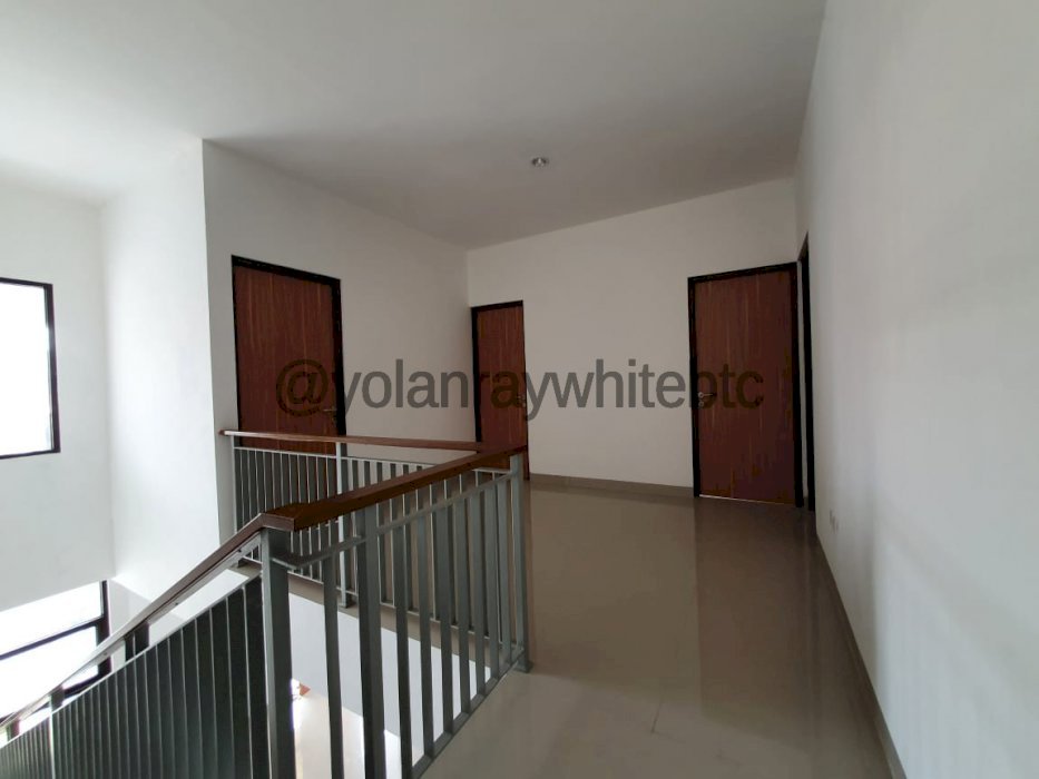 Rumah Rapih, Sangat Strategis, Minimalis @Graha Raya Pondok Aren