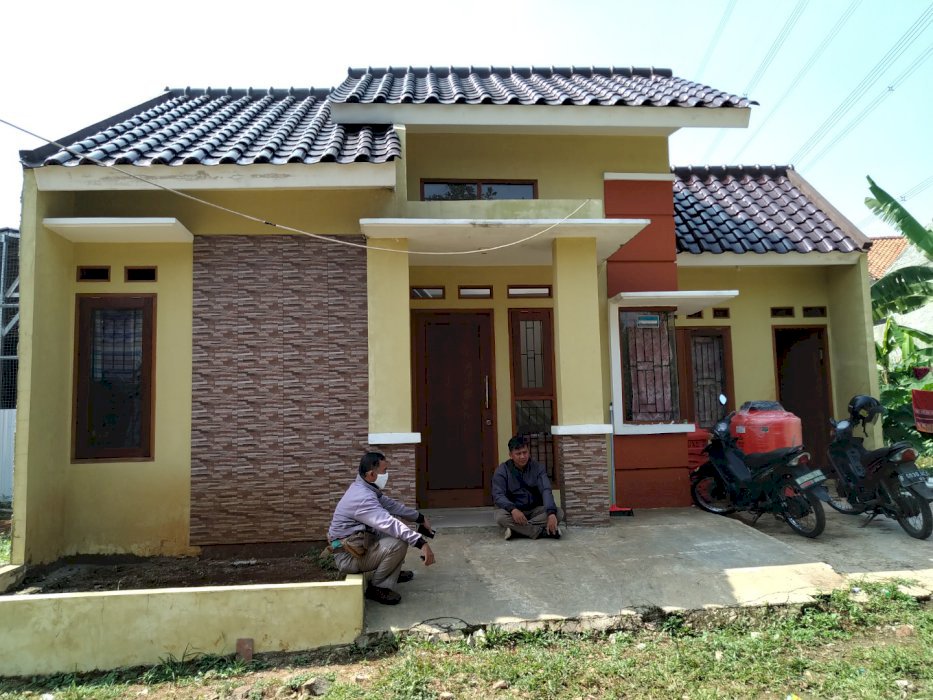 Rumah dijual murah dalam Cluster, 2 KM ke Stasiun Depok, di Cagar Al