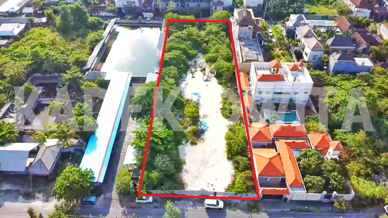 Tanah 30 are Dewi Sri Legian Kuta Dekat Nakula sunset road