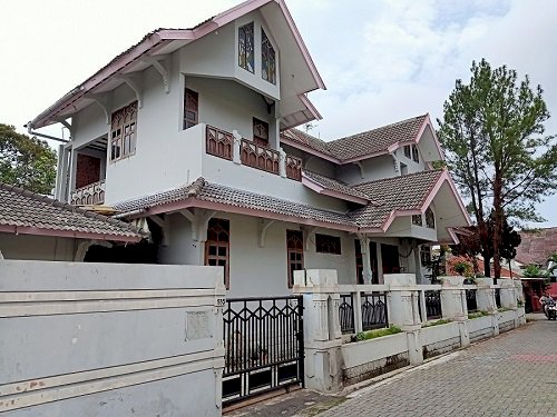 Dijual Rumah di Semarang di Lokasi Sejuk