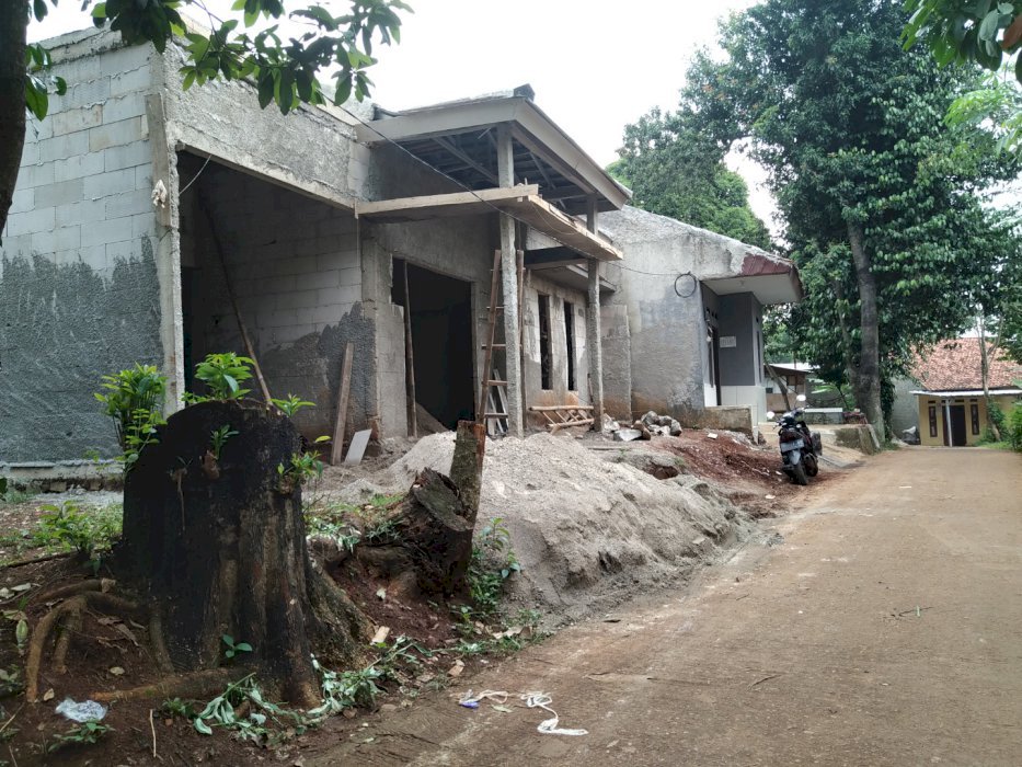 Rumah dekat stasiun Citayam, masuk mobil ,tanah  Luas