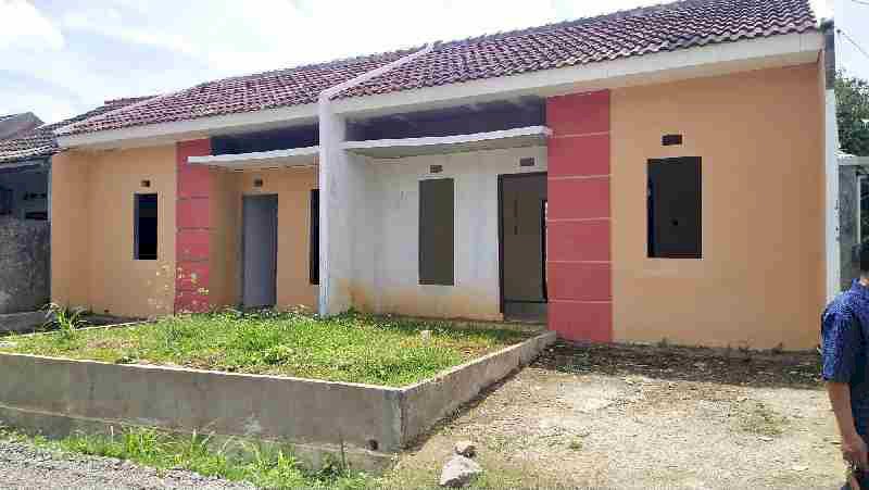 Rumah type 36 / 72 di Sawangan, kota Depok.