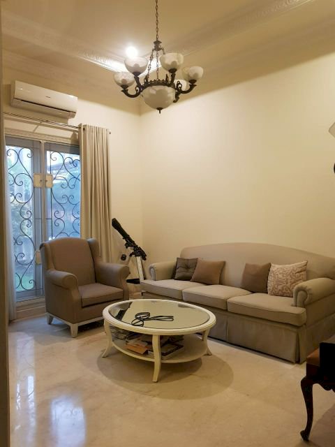 Rumah 2 Lantai Petukangan Selatan