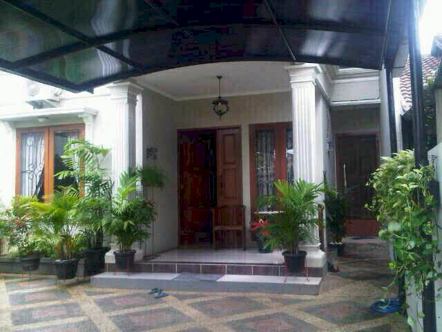 Rumah 2 Lt Harga dibawah Harga Pasar