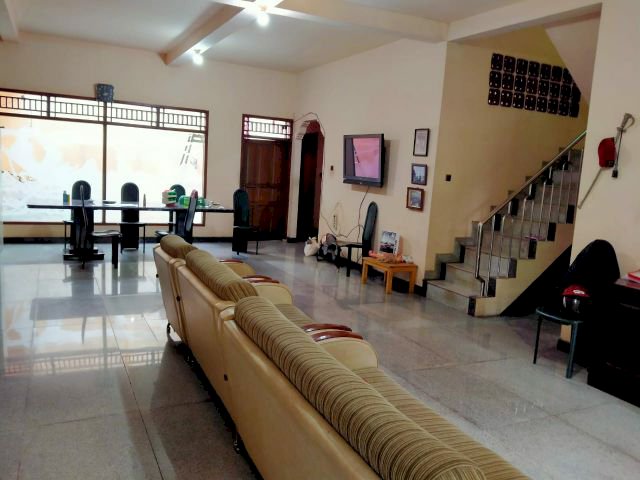 Rumah 2 1/2 lt jakarta selatan