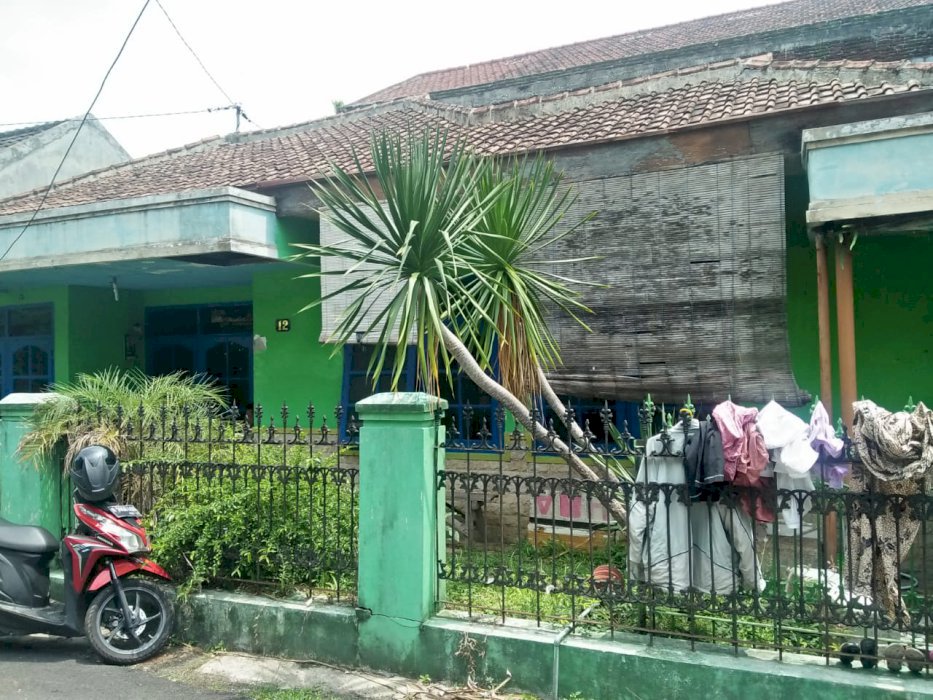 Rumah Bagus Tanah Luas Harga Murah Di Jalan Tapak Jalan Kota Malang