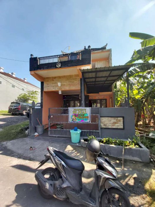 Rumah minimalis lantai 2 di padang sambian