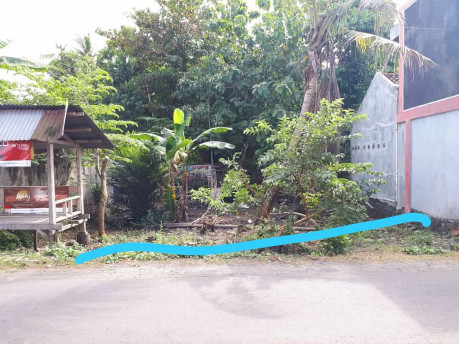 PEKARANGAN KOMERSIL TEPI JLN ASPAL BARAT RESTO KEDAPI TAMANAN BANGUNTAPAN BANTUL