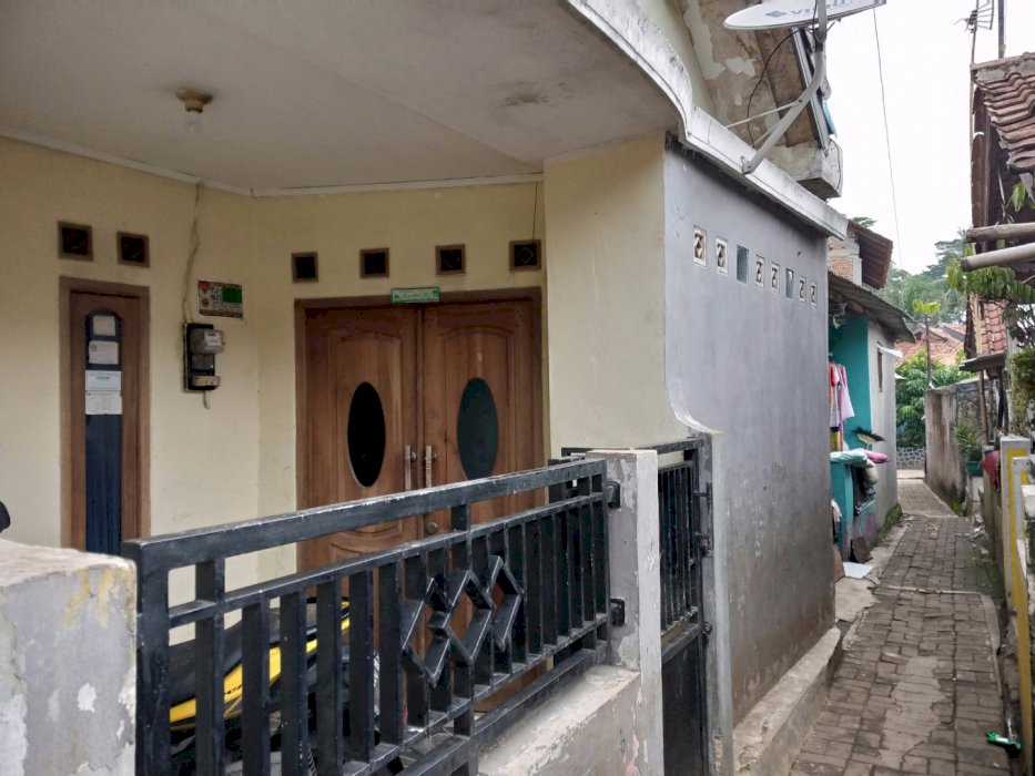 DIJUAL RUMAH AREA STASIUN BOJONGGEDE