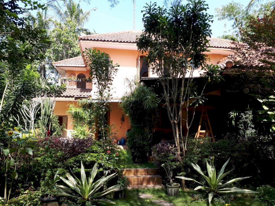 RUMAH MEWAH VIEW ALAM PEDESAAN PANDEKAN,MARGODADI SEYEGAN SLEMAN