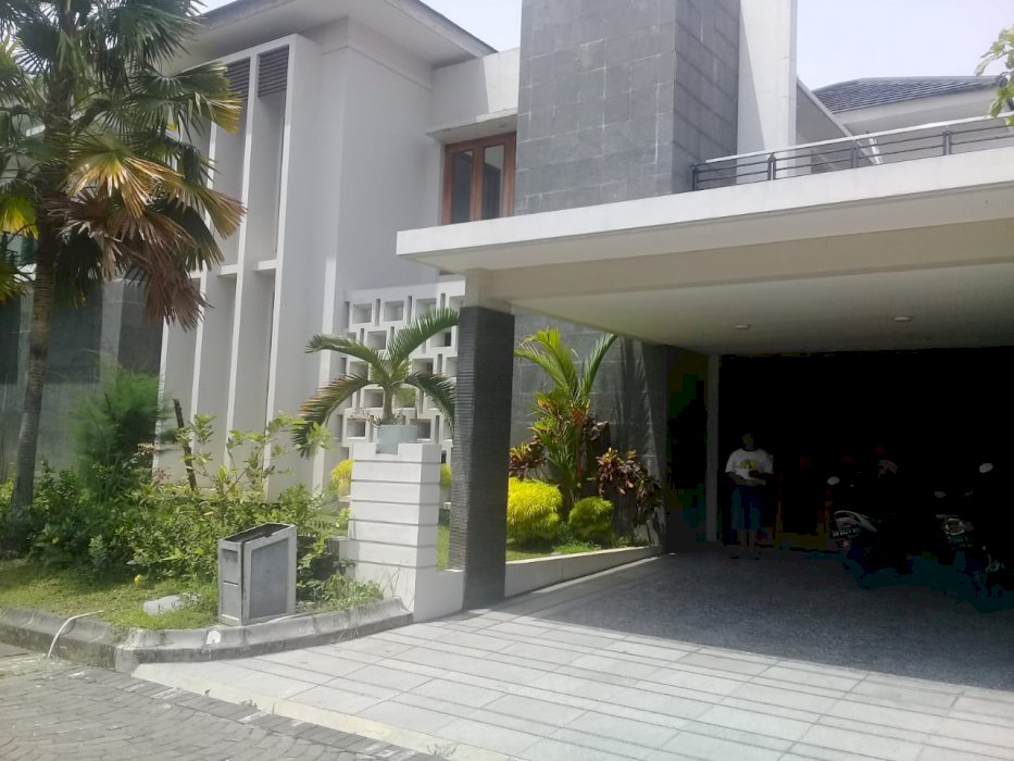 RUMAH ELIT DALAM PERUMAHAN BALAI HINGGIL RESIDENCE