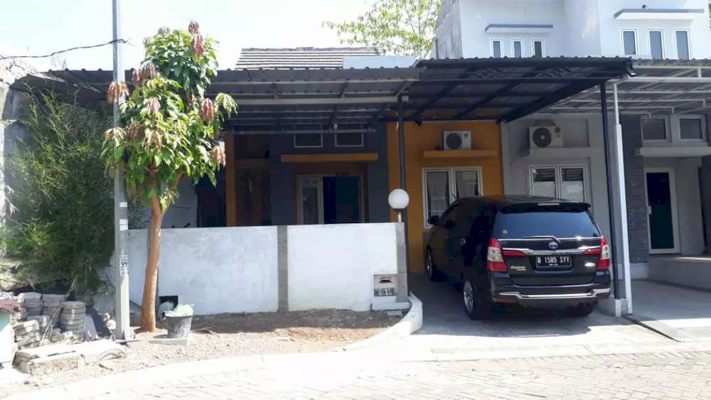 Rumah di Semawis, Kedungmundu,hook,onegate,cluster 24 jam, strategis