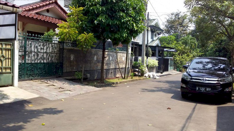 Rumah di Jalan Kucica Sektor 9, Bintaro