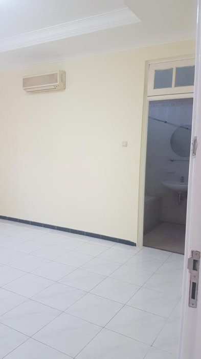 TERSEWA292_Disewakan Rumah di Vila Bukit Mas LT 240 m2 12x20 LB180 m2