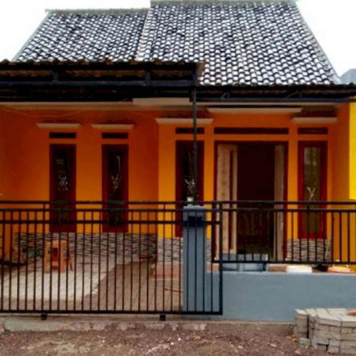 Rumah dekat STT Telkom, strategis aman banjir